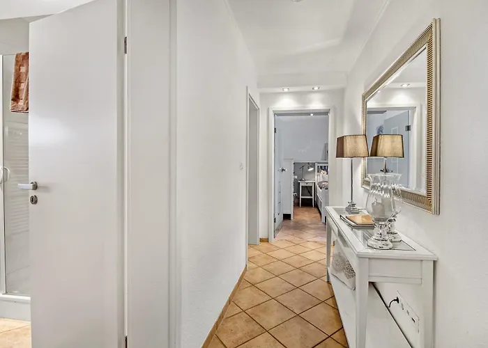 Sellingblick Am Skihang 4*